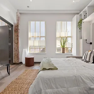 Downtown Cozy Apt/ewr/nyc/ame Dream Mall/prud Ctr Apartment Newark